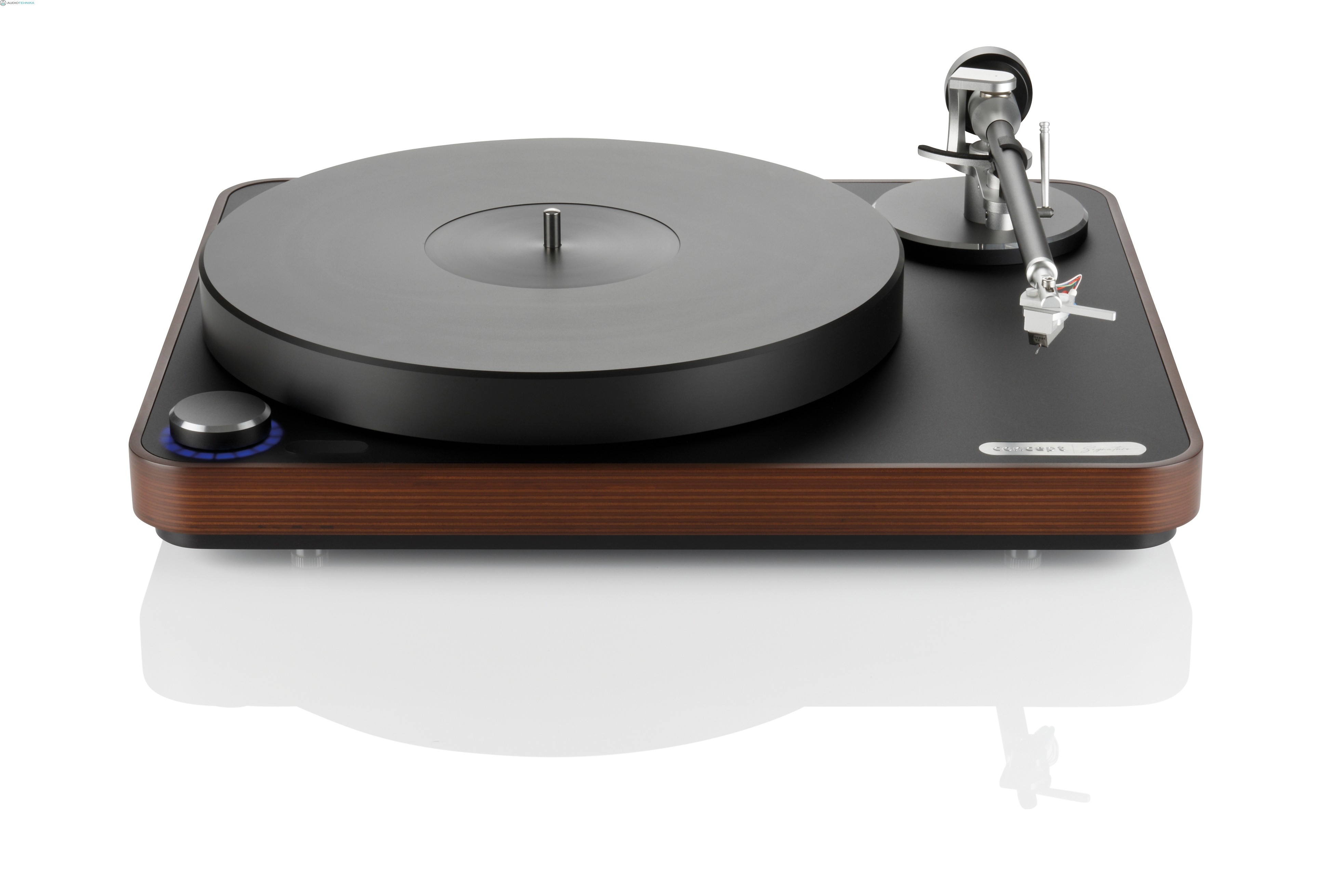 Clearaudio Concept Signature vinüülplaadimängija