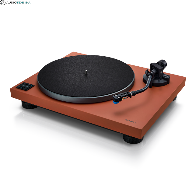 Technics SL-40CBT Otseajamiga vinüülplaadimängija