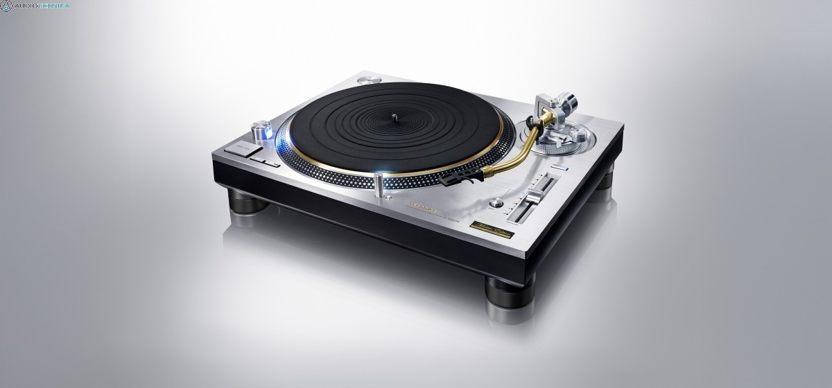 Technics SL-1210GME Master Edition Otseajamiga vinüülplaadimängija